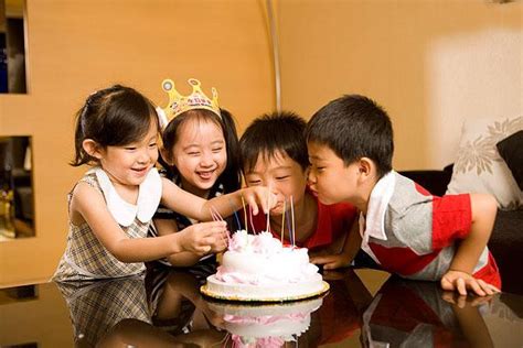 how are birthdays celebrated in china